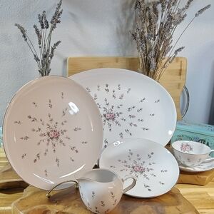 Vintage HARMONY HOUSE FINE CHINA ROSEBUD HH LL. Dawn GREY Made in Japan